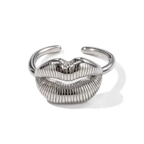 Silver lips ring M365 - Picture 2 of 5
